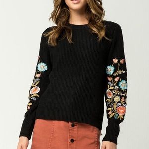 Tillys Woven Heart Embroidered Floral Sweater